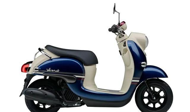 雅马哈又出新车了这次是50cc的小踏板但外观漂亮