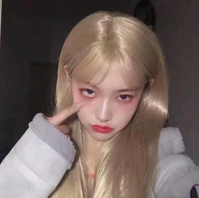 女头