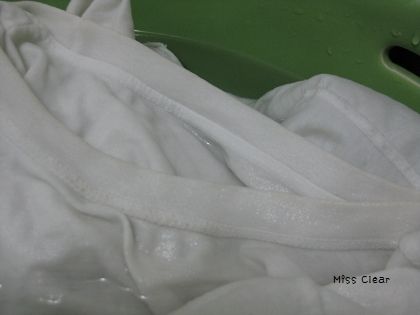 怎样清除衣服上的汗渍 (转载)