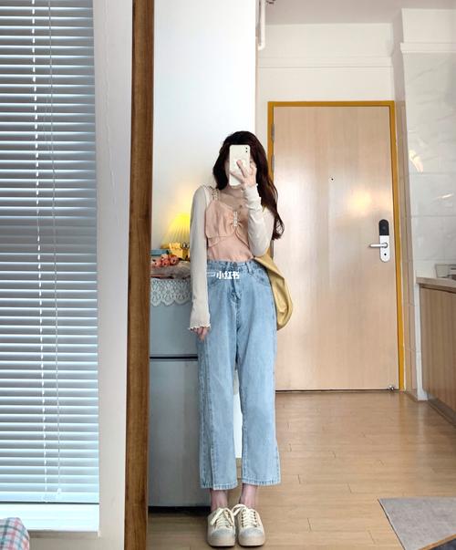 150|小个子平价夏日穿搭  简约休闲气质_简约风_小个子_穿搭_上衣_玫