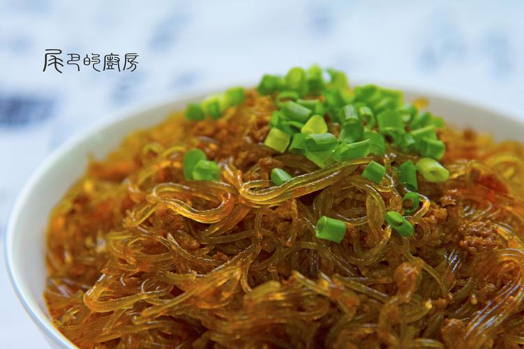蚂蚁上树