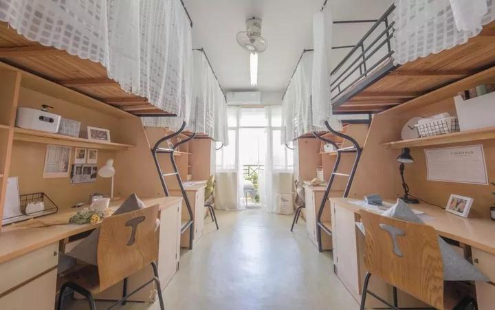 厦门大学宿舍:海景房