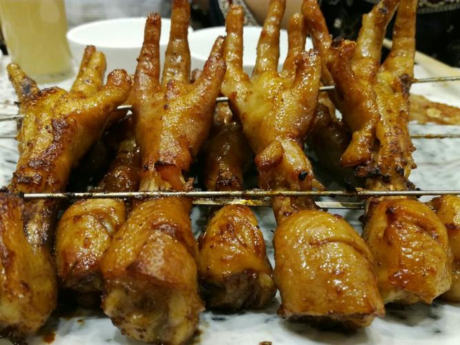 锦州小国凤爪烧烤(南京路店)好吃吗,小国凤爪烧烤(路)