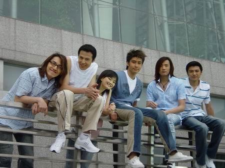 红苹果乐园出版电视原声专辑附图