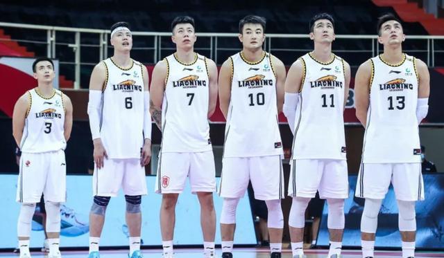 辽宁男篮写真出炉,12人大名单产生,先发五虎实力强劲!