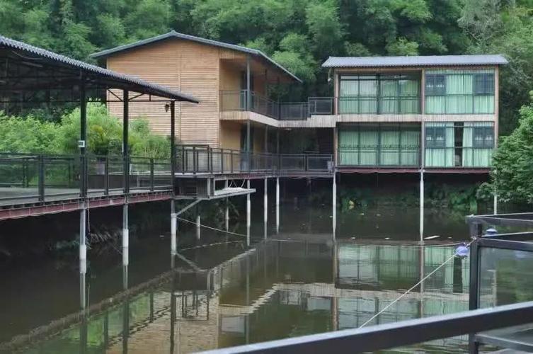 南昆山龙门竹园山庄