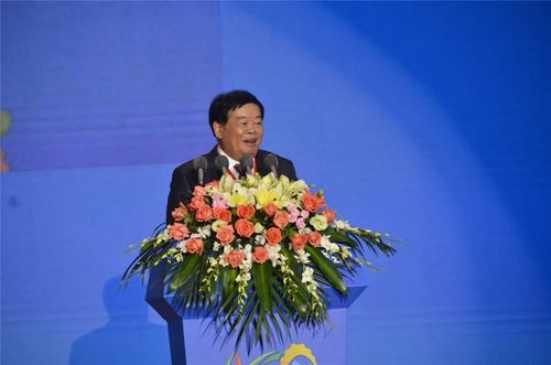 福耀玻璃集团董事长曹德旺