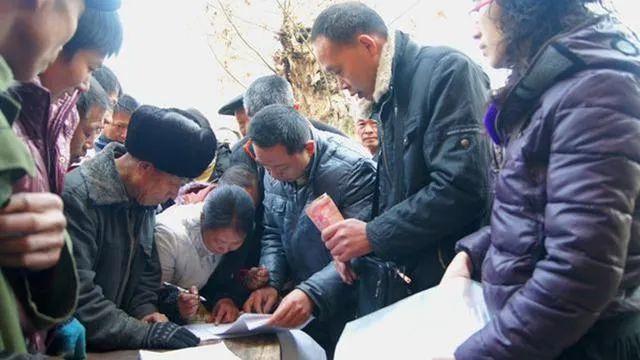 2021年,村干部选举执行"2限",为何村民不赞成,您咋看?