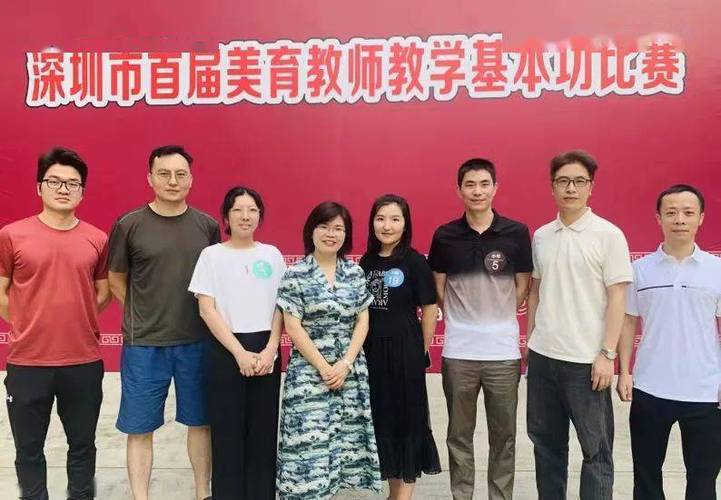 程老师在玉律学校王婷校长和区教科院冯英杰主任的关怀,指导下,精心