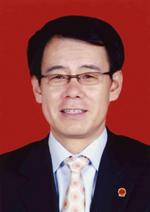 康仲涛,男,汉族,1962年5月出生,陕西吴起人,1981年7月参加工作,1984年