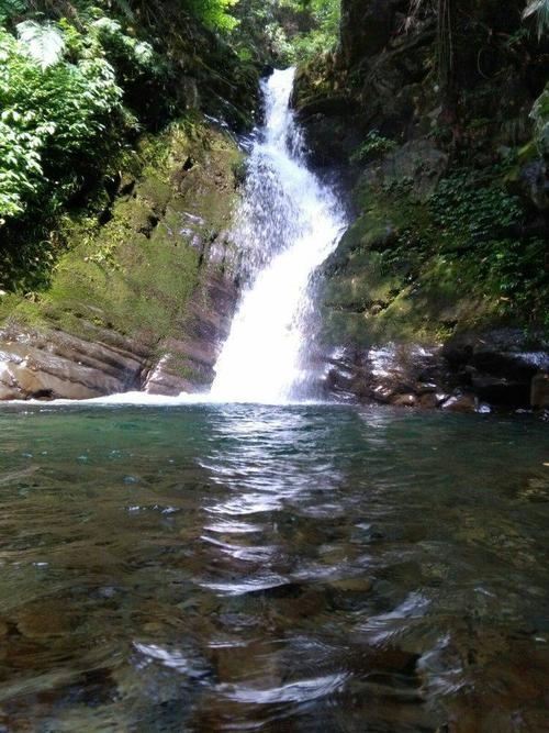 湖南省洞口县桐山乡椒林村桃园洞.------溯溪!