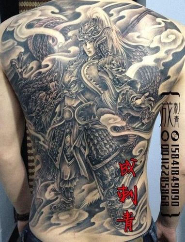 赵云纹身满背