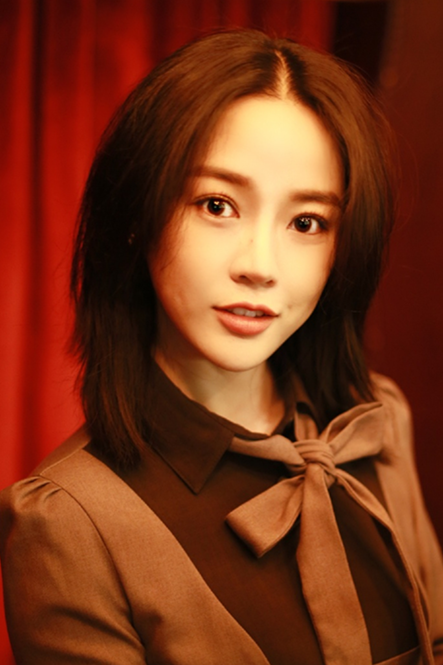 涂冰 涂冰,中国内地女演员,主持人,毕业于浙江传媒学院.