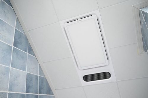 让冬季的浴室不再寒冷,公牛热风型多功能浴霸使用测试