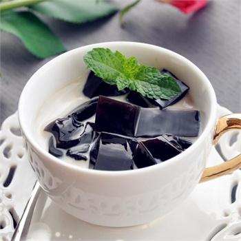 龟苓膏是什么做的?里面真有乌龟成分?