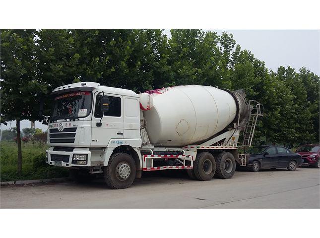 陕汽重卡 德龙f3000 混凝土搅拌车