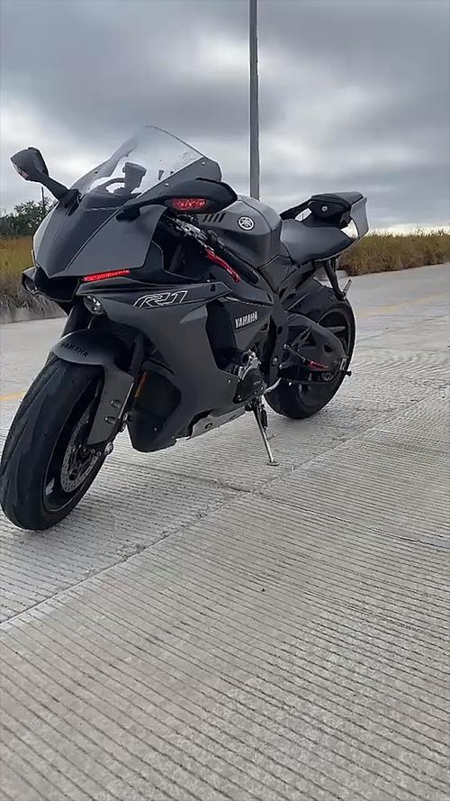 雅马哈r1_雅马哈怎么样_雅马哈r1_汽车_摩托车