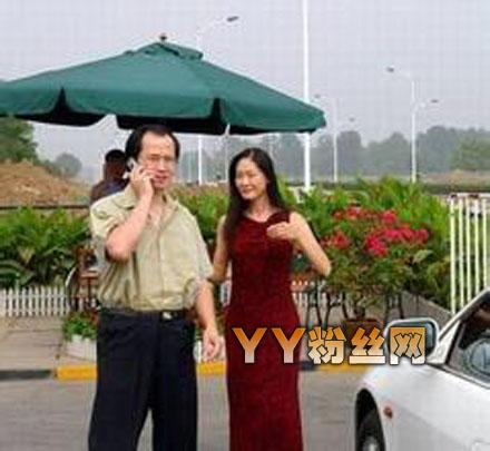 老公是谁 于文华的老公是谁现任老公李年简历 揭秘和前夫李凡离婚内幕