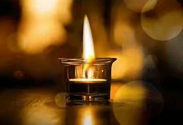 祝天堂的母亲生日快乐