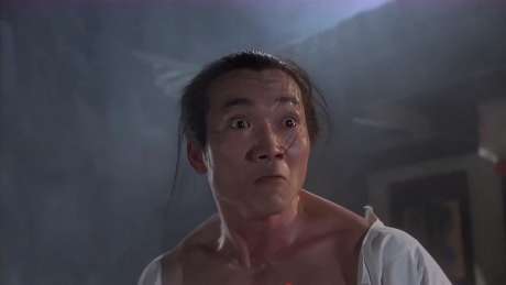 我一进门就看见常威在打来福,原来说这话的人是他呀