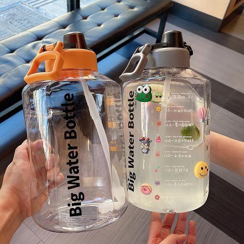 网红大容量夏日吨吨桶水杯运动健身超大号水壶手提便携吸管太空杯