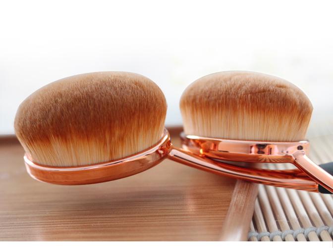 牙刷化妆刷玫瑰金正品化妆刷子粉底液刷腮红刷散粉刷美容套装工具