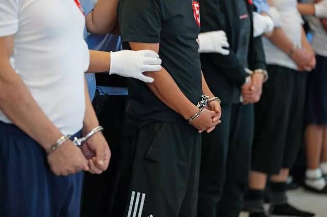 日照中院一审公开宣判张守玉等19人黑社会性质组织犯罪案 首犯张守玉