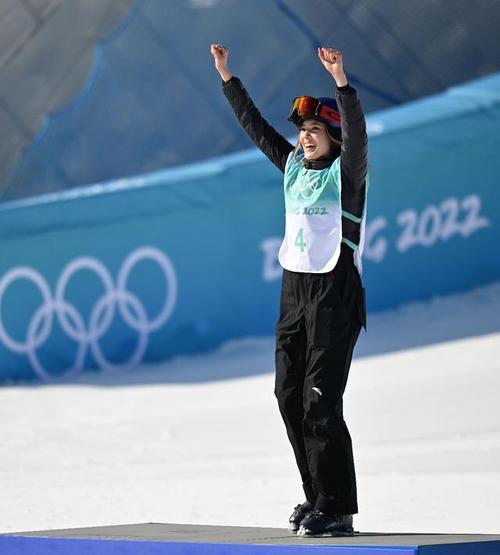 北京冬奥会自由式滑雪谷爱凌夺得女子大跳台冠军9