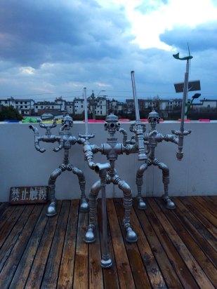 好多涂鸦作品,好多独特的水管艺术品,超赞?