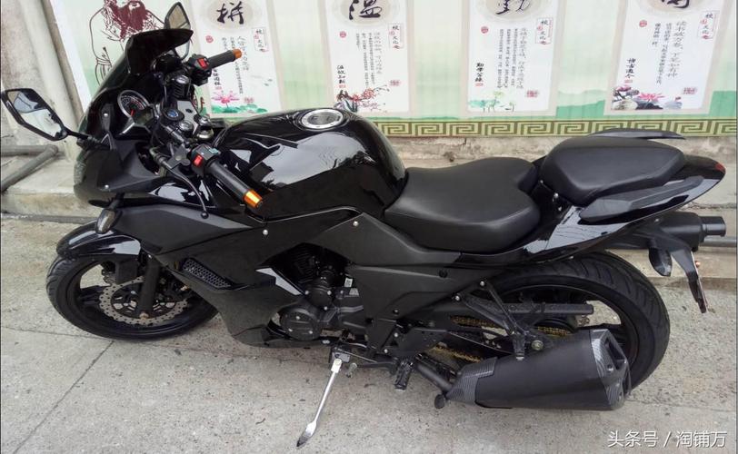 贝纳利踏板车150多少钱贝纳利利刃bj150t10c