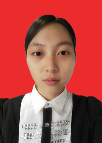 求ps大神帮忙p一张(一寸红底)的证件照,我有急用,谢谢啦,么么哒