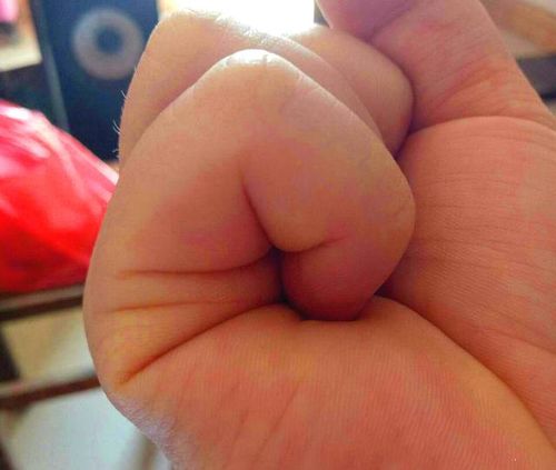 图解:生育线看你一生有几个男宝和女宝,据说很准哦!