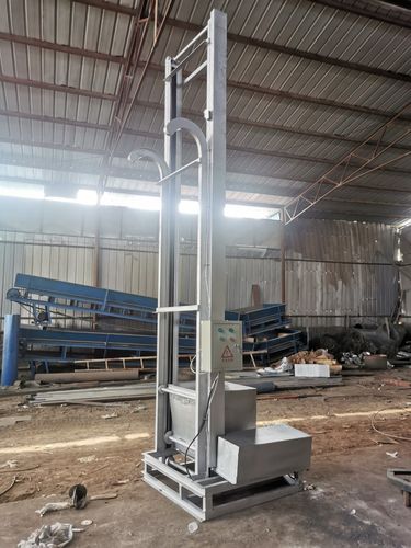 垂直上料单斗上料机 自动卸料环链单斗提升机 爬坡翻