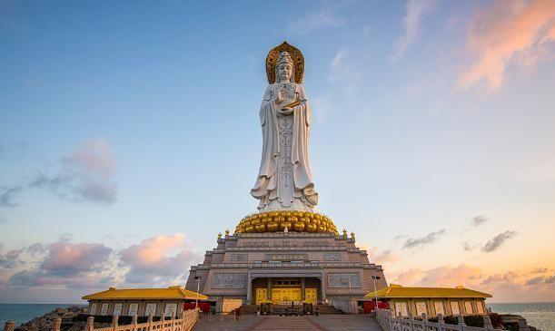 为何飞机经过南海观音像时,从不敢飞过头顶,只敢绕一圈才走?