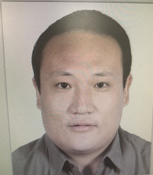在新沂发现这个人的线索,马上举报!