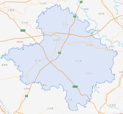 四川省安岳县的一个镇,建在河流冲积平坝上,地形比