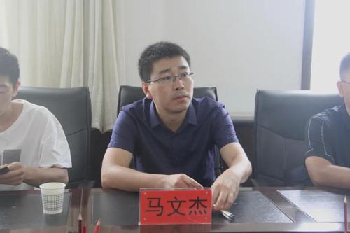 团市委副书记马文杰对我院在预防青少年违法犯罪工作上所做的努力及