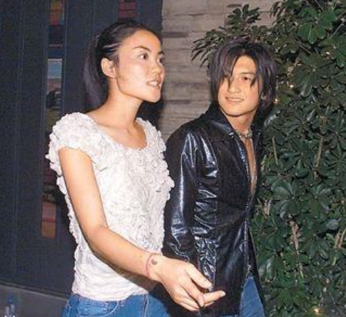 谢霆锋王菲被曝生女工作室辟谣他们的感情还用孩子维系吗