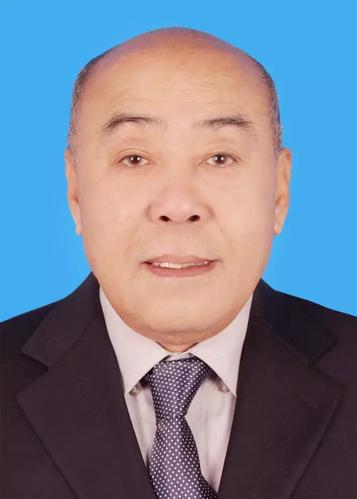 办公室刘海东 荣获"全国法院先进个人"