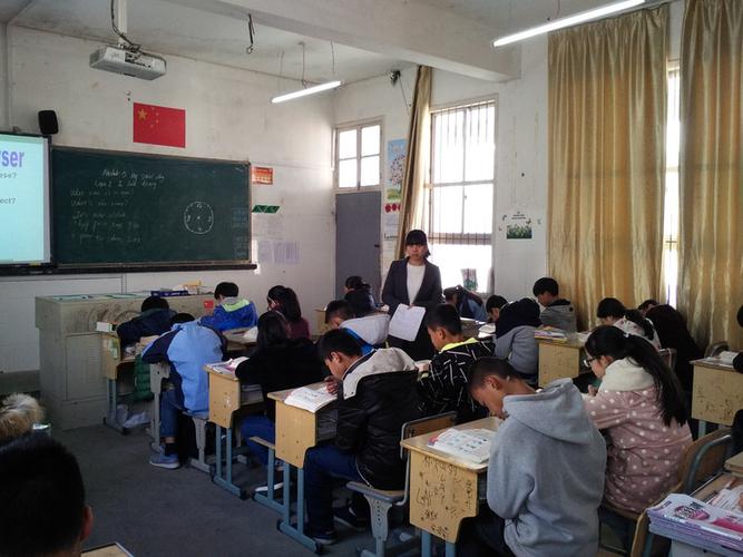 英语组互听互评活动 - 罗阳镇下洪中心学校 - 泰顺县罗阳镇下洪中心