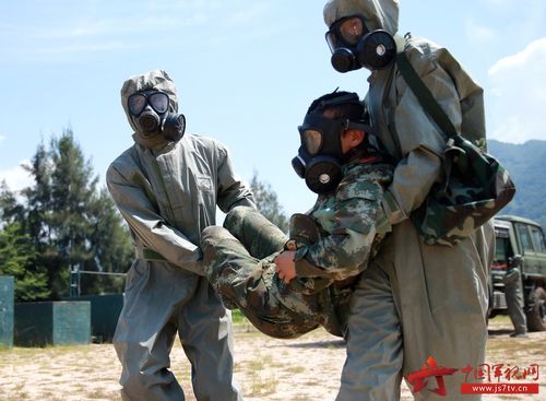 福建武警演练宿营地反生化袭击