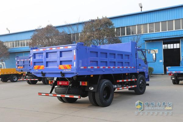 福田时代金刚 110马力 4x2 3.9米自卸汽车