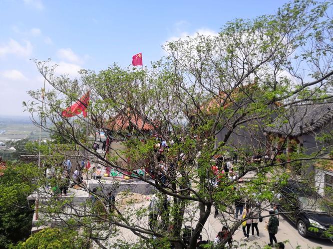 其它 灵山庙会 写美篇         即墨灵山,原名零山,又名灵芝山,均因其