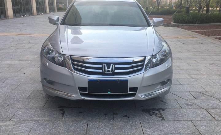 本田 雅阁 2013款 2.0l pe