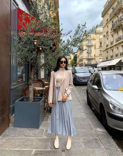 西装 裙子=2020最in穿法,好看爆了!