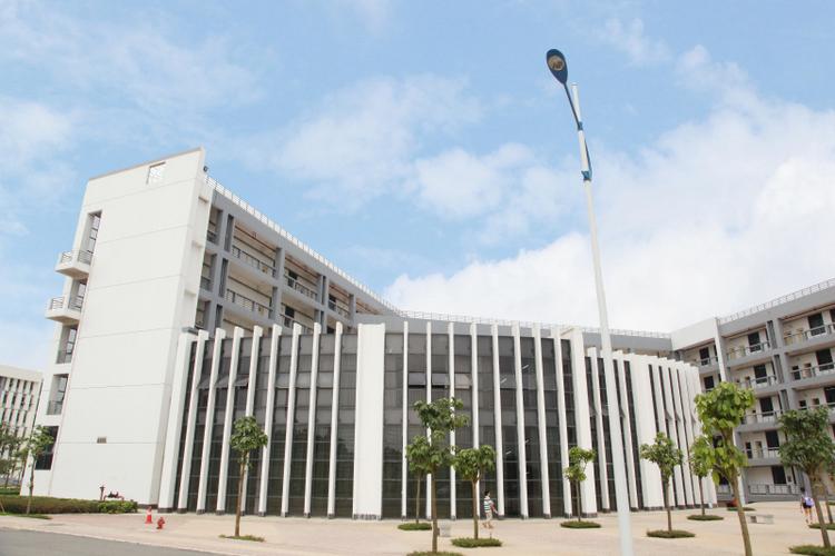 广西财经学院