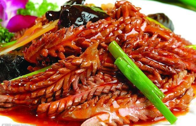 来山东怎能错过六大传统鲁菜每一道都名不虚传看一眼就想吃