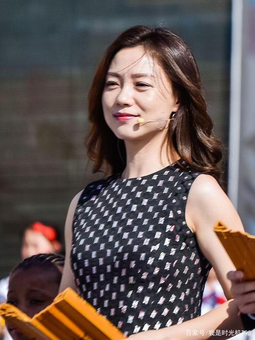 外剧大嫂香兰扮演者丁玲