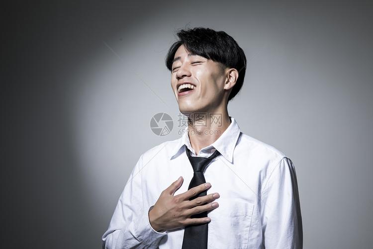 商务男性开心高兴