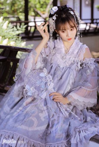 洛丽塔美